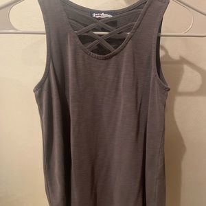 Cross front loose top